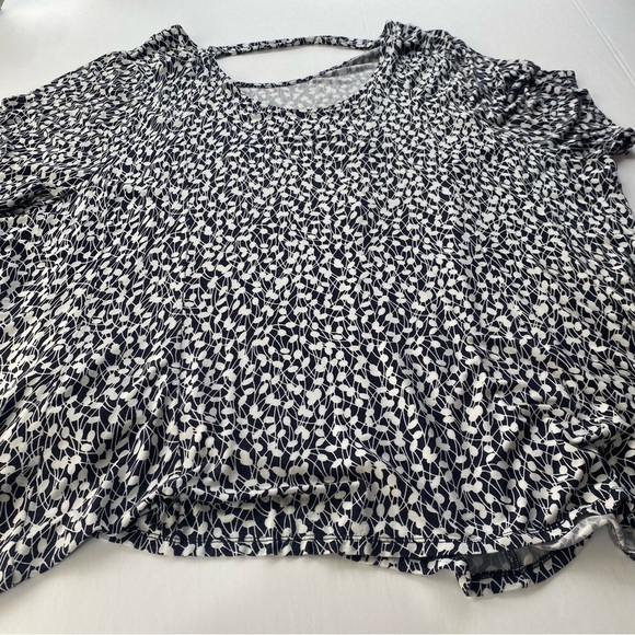 LANE BRYANT Black White Ditsy Floral Top Back Keyhole PLus Size 34/36 rayon Used - Picture 14 of 14
